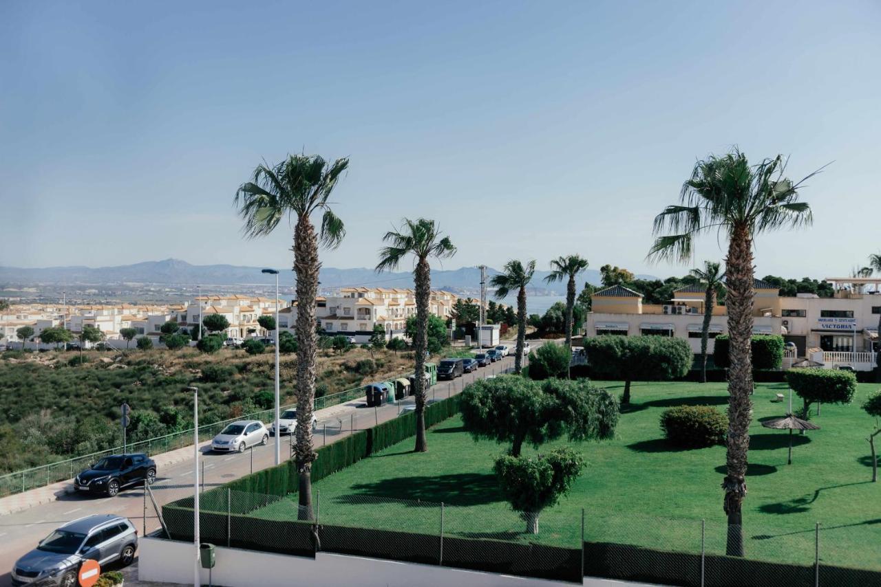 Stunning 2 Bedroom Apartment With Pool View Alicante Eksteriør billede