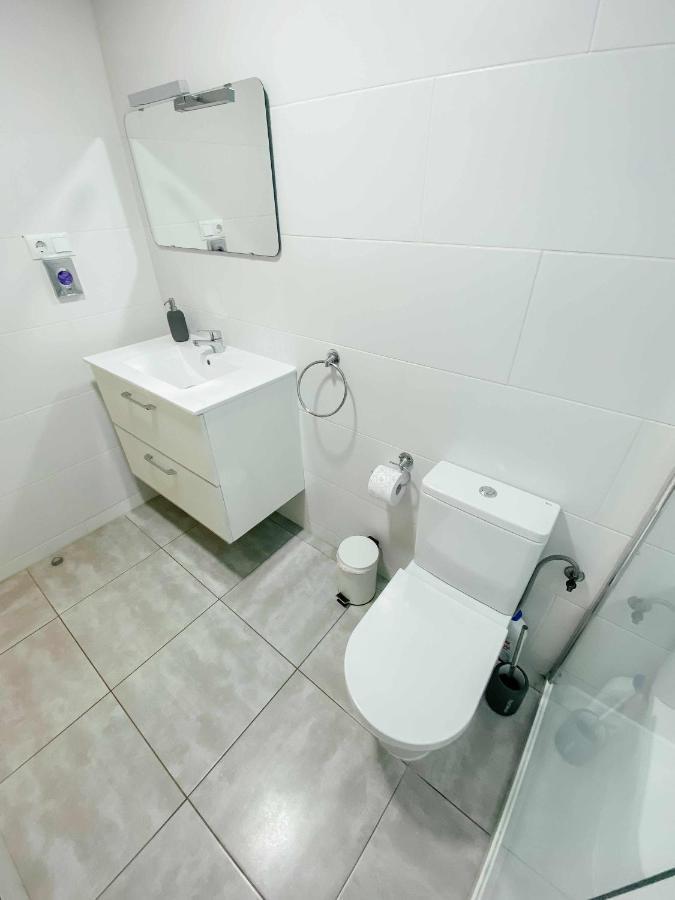 Stunning 2 Bedroom Apartment With Pool View Alicante Eksteriør billede